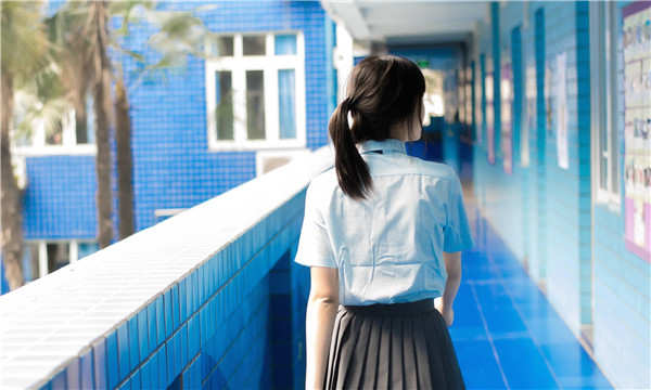 西和如何找到一个可以帮助我生孩子的女人？